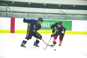 Newly revived Eastern ice hockey team hopes to return to glory