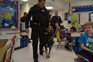 Mt. Laurel Police Department K9 visits Larchmont Elementary