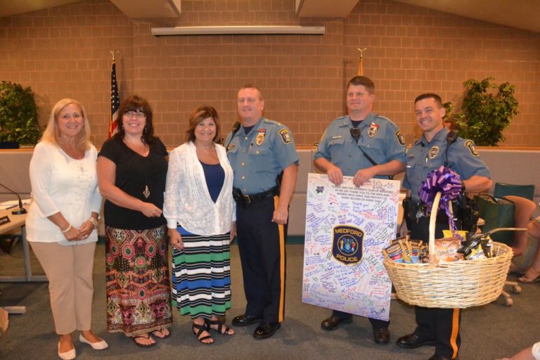 The Woman’s Club of Medford Presents Police Department with Card of Thanks