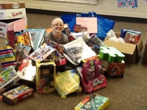 Osage Elementary School student Brooke Mulford gives back this holiday season