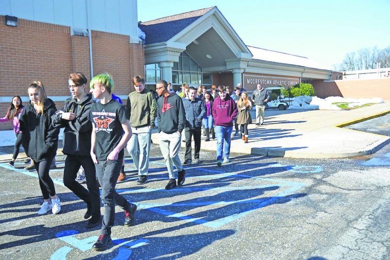 MHS students walk out, say ‘never again’ to violence in schools