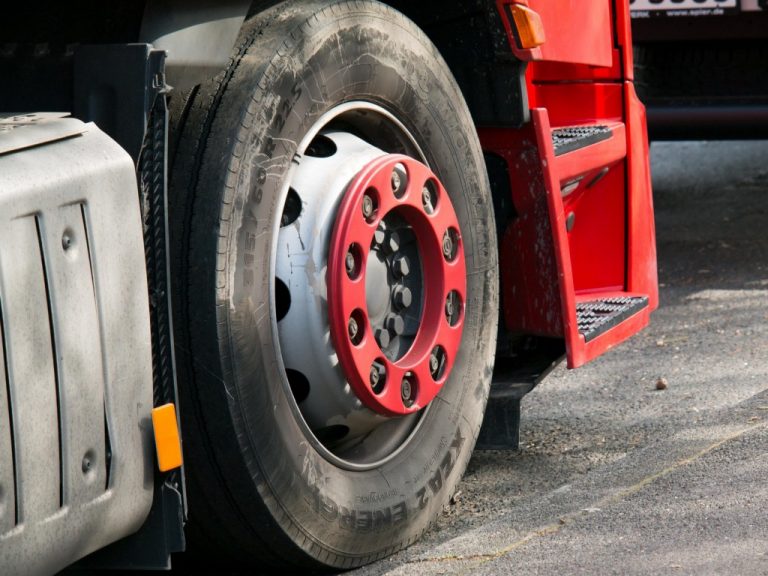 Trucks rolling into library July 26