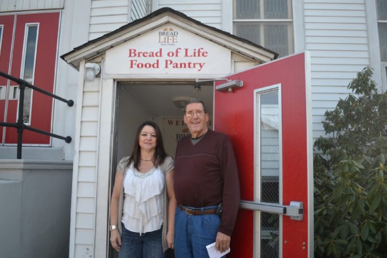 Palmyra Community Center accepting food pantry donations