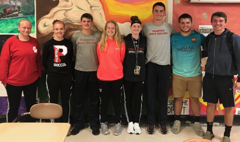 Palmyra High School students pull together to organize community Thanksgiving