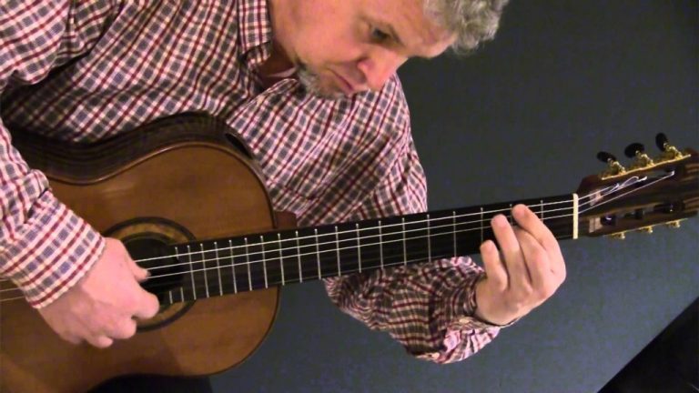 MAC presents classical guitarist, Keith Calmes