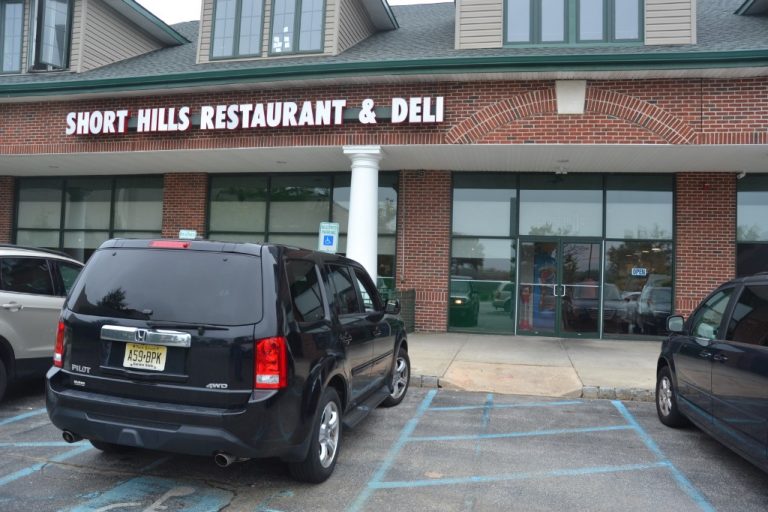 Short Hills Restaurant and Deli feeding customers again