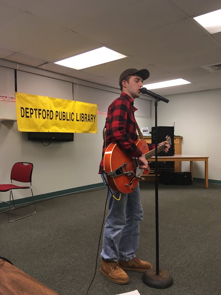 ‘Open Mic Night’ returns to library
