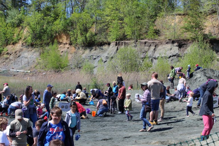 Edelman Fossil Park receives help to make ‘Super-Special Fossil Dig’ successful