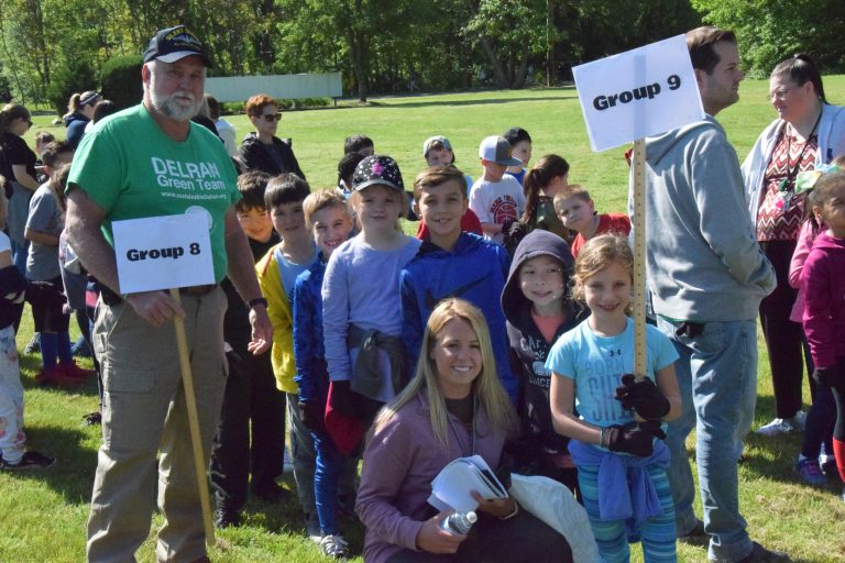 Green Team teaches elementary school students the meaning of sustainability through high school cleanup