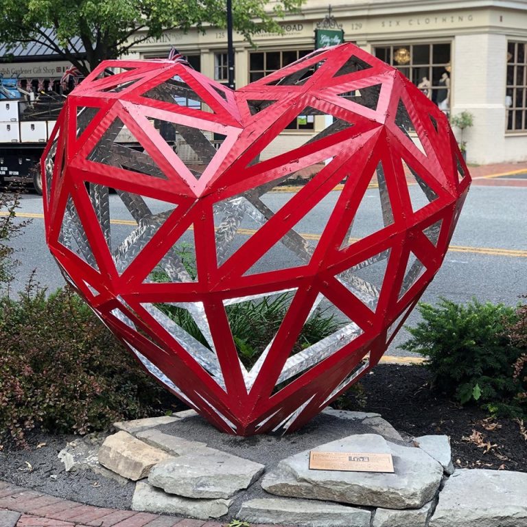 Couples welcome to ‘I Heart Haddonfield’ on Friday evening