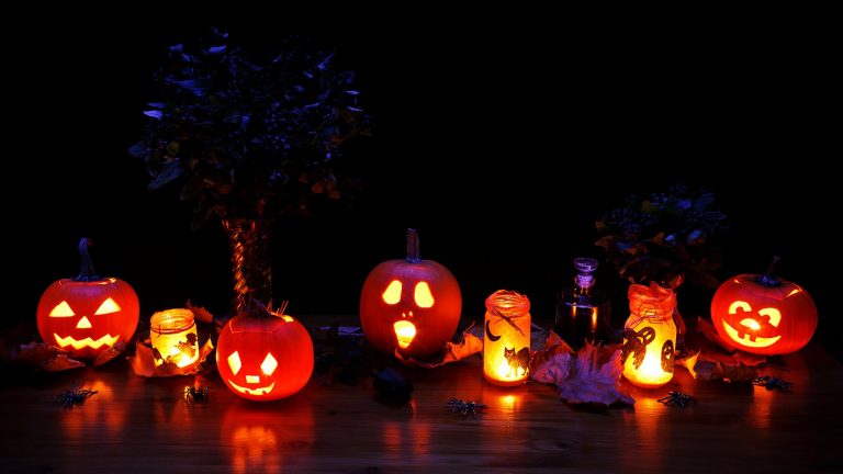 Council meeting establishes Halloween hours, talks local road projects