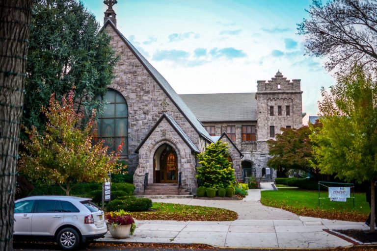Grace Episcopal Church to install new Rector