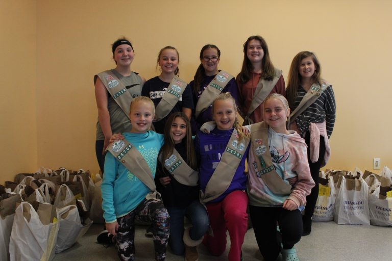 Girl Scouts lend a hand to those in need