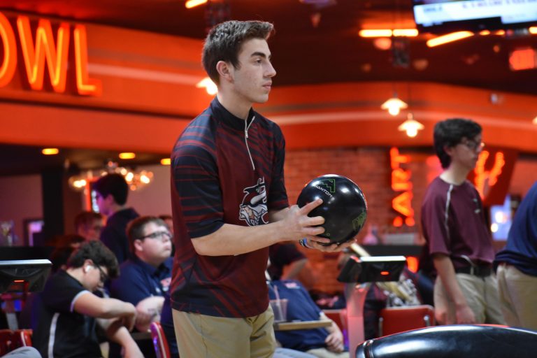 Eastern’s Burns yearns for bowling glory