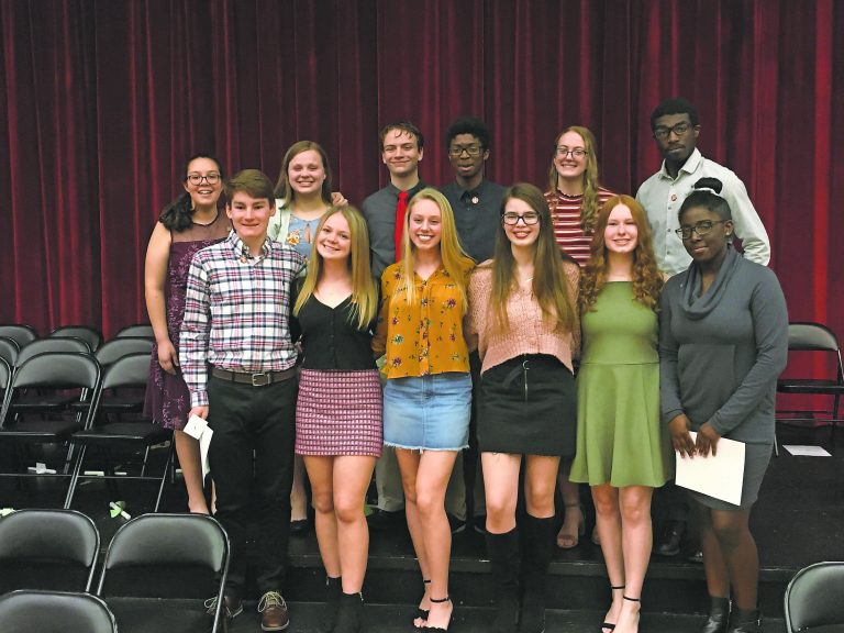 Palmyra inducts 33 students at World Language Induction Ceremony
