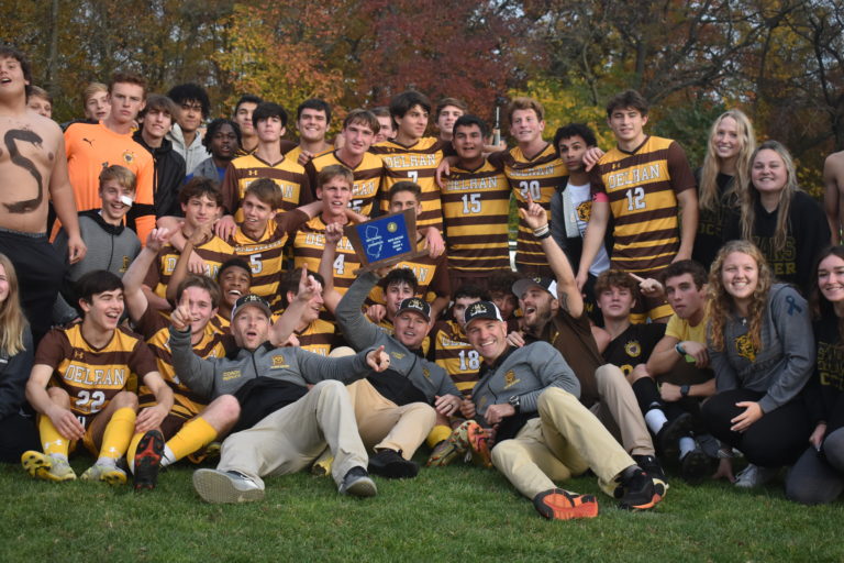 Delran clinches sixth sectional title in seven years