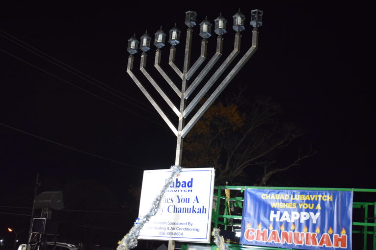 Hanukkah celebrations begin with first menorah lighting at Barclay Farms