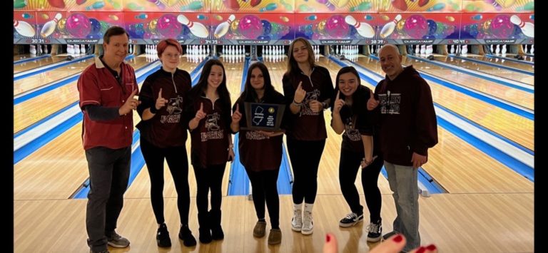 Eastern clinches second straight girls bowling sectional title