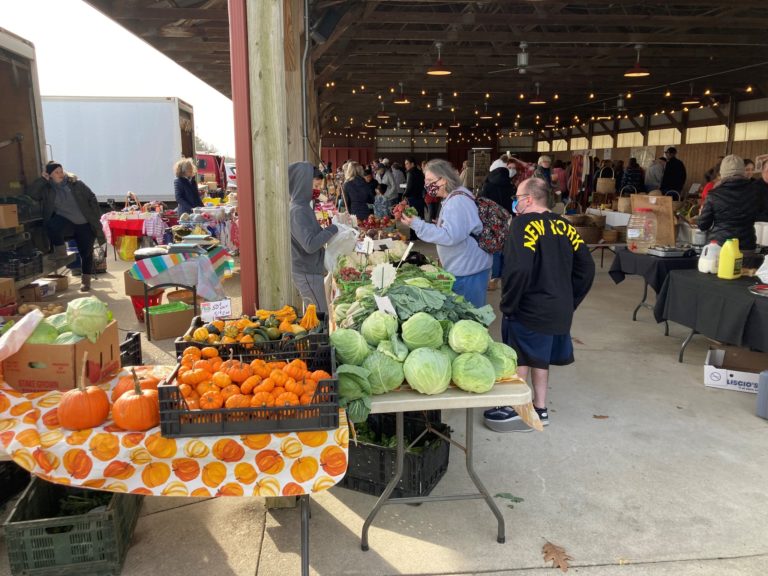 County farmers market season to conclude with holiday market days