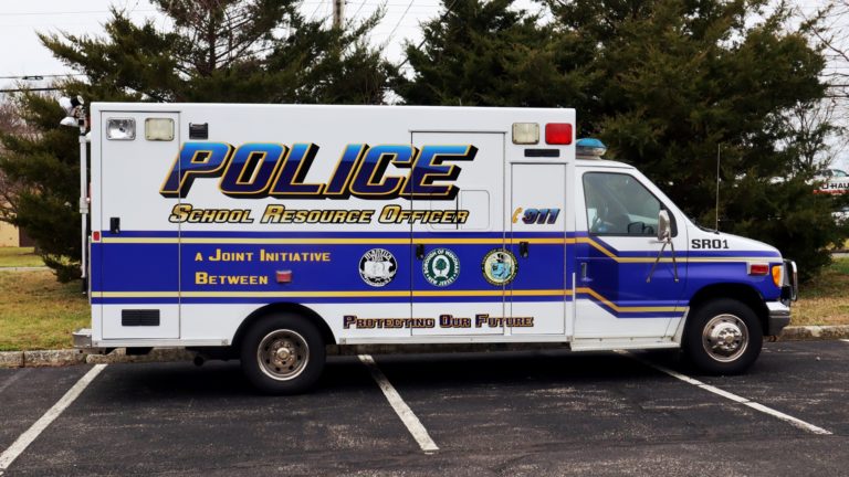 New ‘ambulance’ to increase police presence in Mantua schools