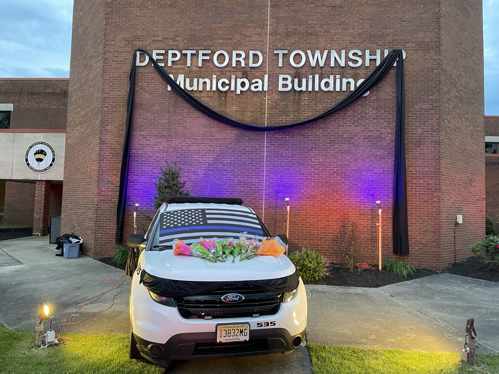 Dozens gather to pay tribute to fallen Deptford officer Robert Shishler