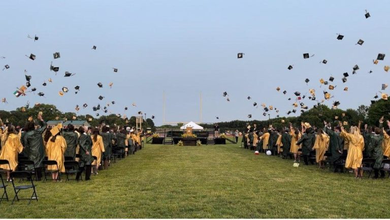 Clearview High’s 2023 graduation sees hundreds of students