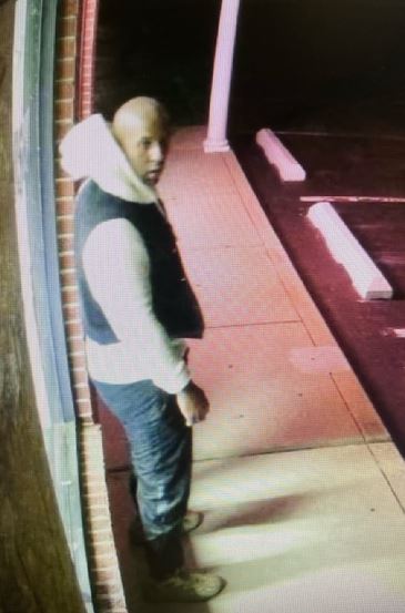 Police attempting to identify suspect in theft case