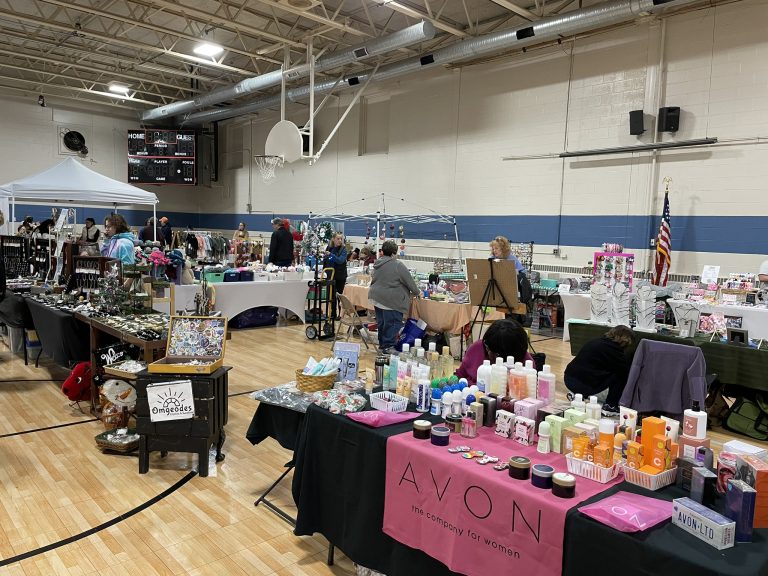 Vendors turn out for holiday bazaar