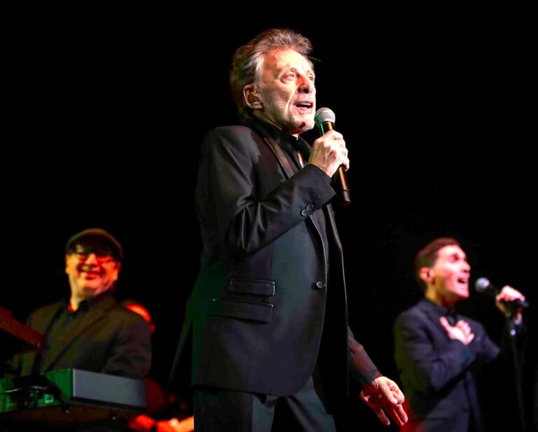 Frankie Valli’s farewell is on the summer show schedule