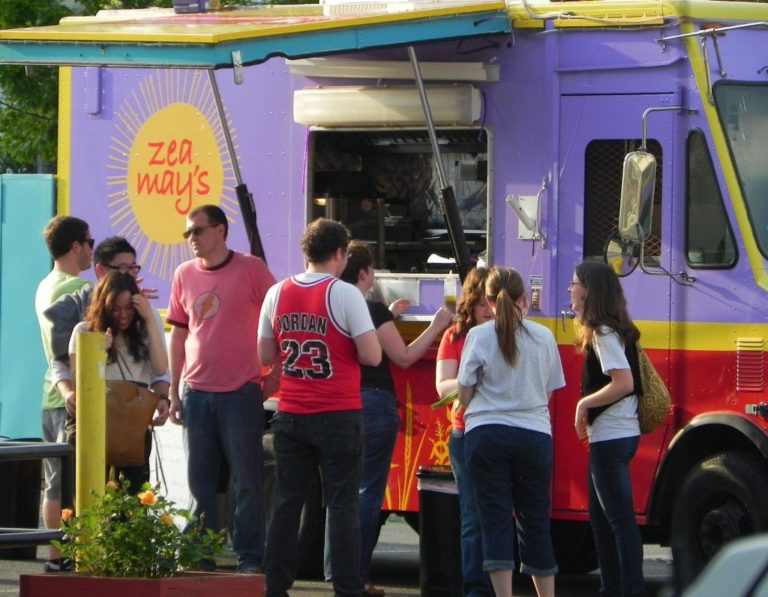 Keep on food truckin’: PhillyMFA event supports Fishtown’s LSH