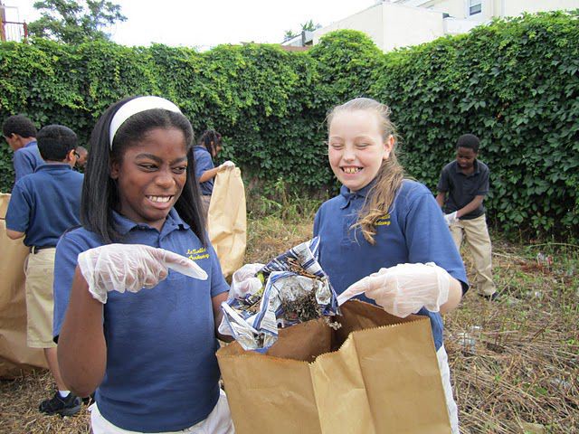 City services put some muscle into volunteer efforts