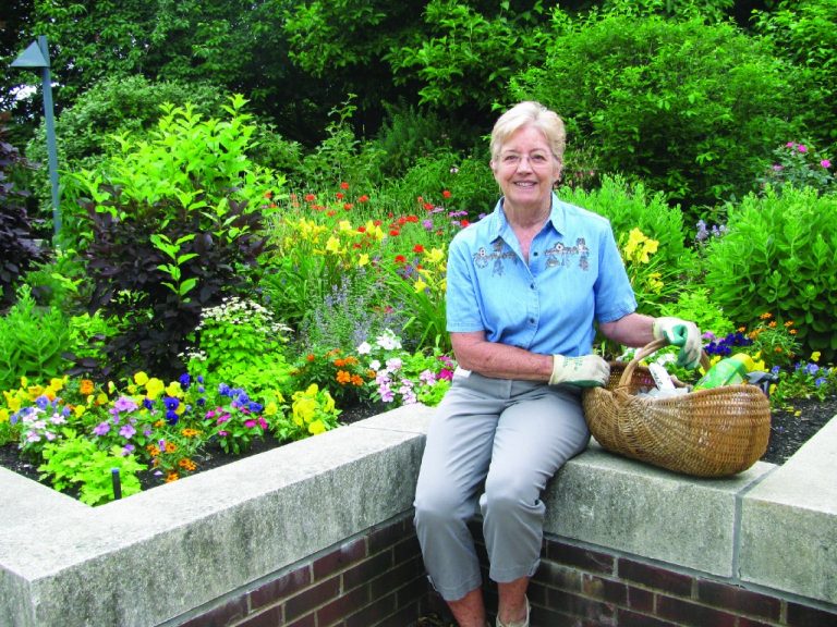 Community greening: Abington and Bryn Athyn gardens receive recognition