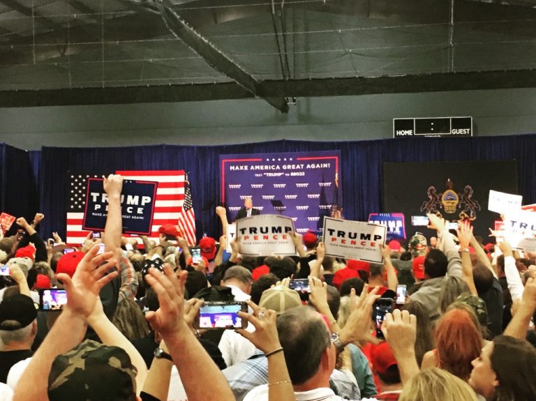 Trump stays on message in Bucks rally