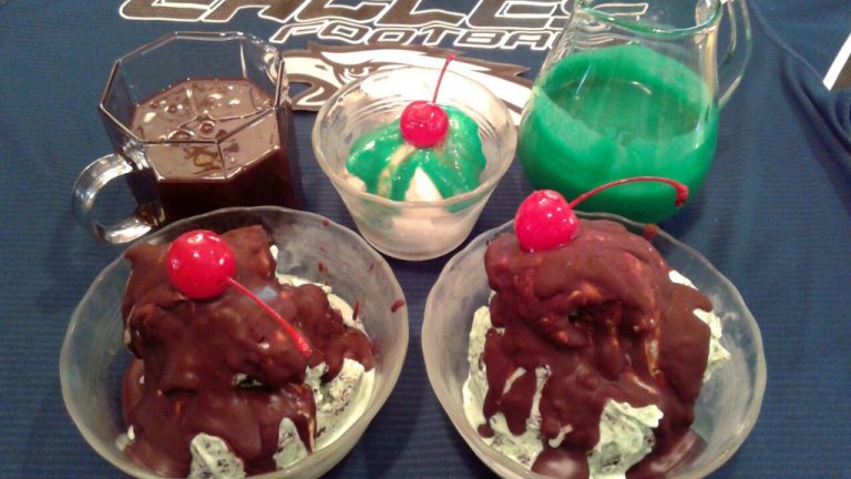 Eagles Sunday sundaes