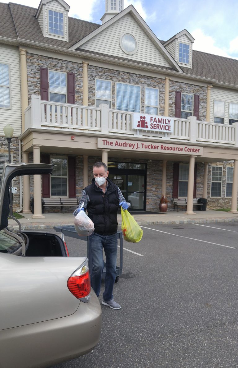 Congressman Brian Fitzpatrick visits Family Service’s food pantry