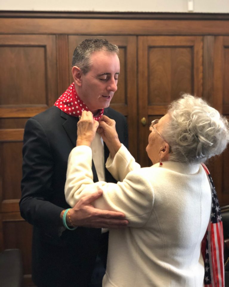 Rosie the Riveter Congressional Gold Medal Act passes Senate