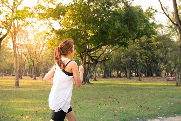 Crunch Fitness hosts virtual 5K, proceeds fight against hunger