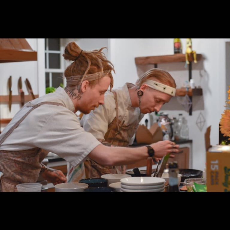 Tattooed twin chefs bring multi-course dining experience to homes