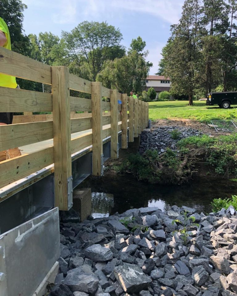 Levittown footbridge is now open