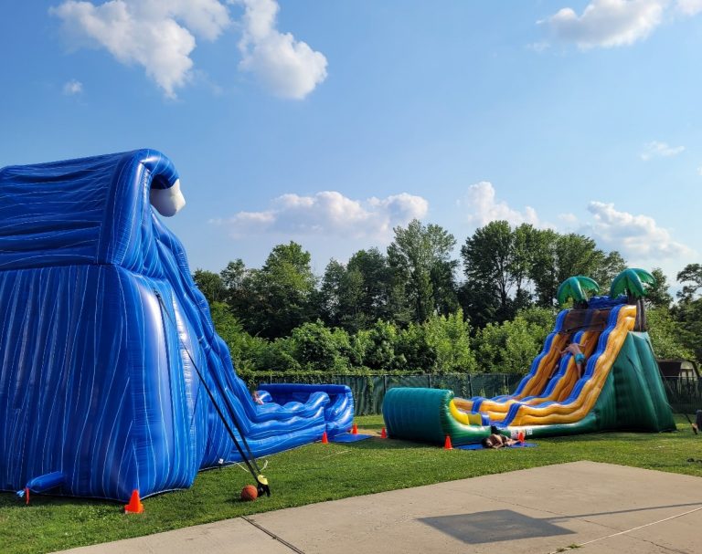 Home care aide launches inflatable party rental biz with SCORE’s help