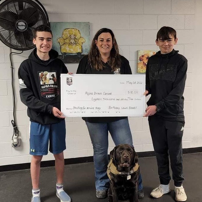Strolling for Service Dogs raises $18,000+