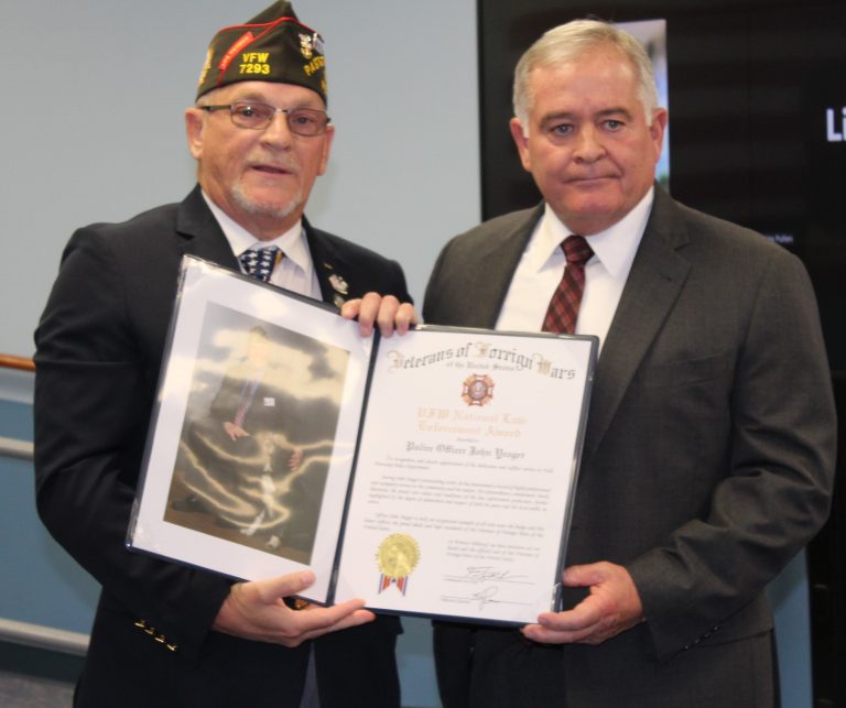 VFW presents retired cop, firefighter with national awards